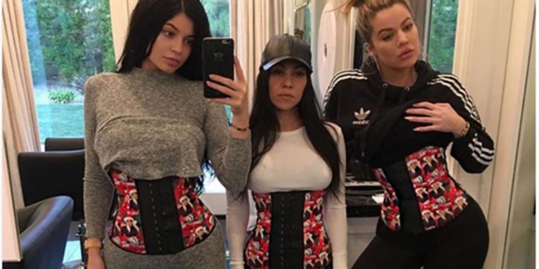 Waist trainers: απάτη ή ο δρόμος για το απόλυτο γυναικείο σώμα; Waist trainers: απάτη ή ο δρόμος για το απόλυτο γυναικείο σώμα;